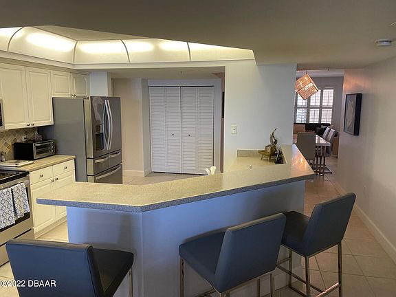 5th image of 2055 S Atlantic Ave APT 206