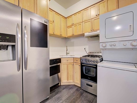 5th image of 314 W 58th St #4AA