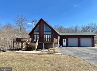 536 Jenkins Rd, Gerrardstown, WV 25420