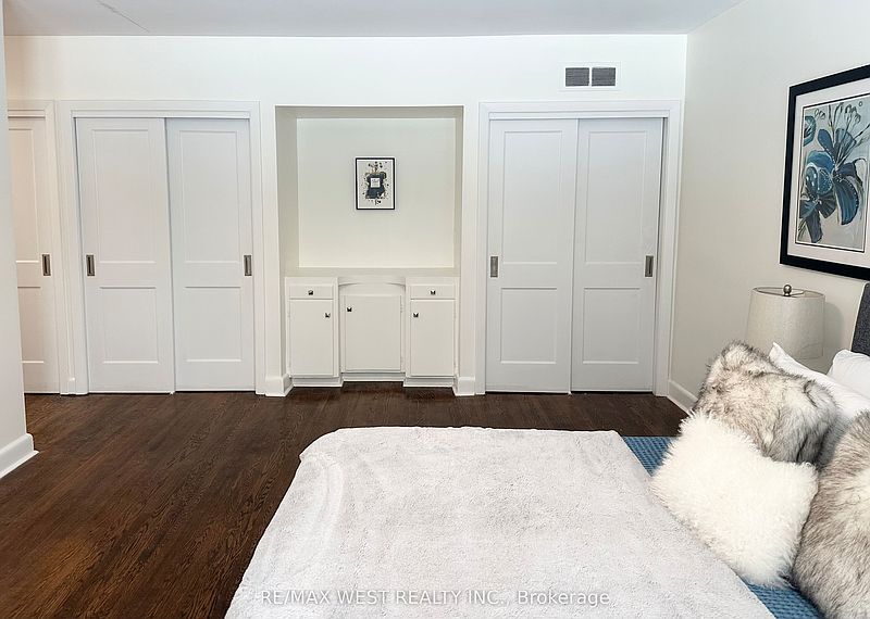 Toronto House for rent - 5 Bedrooms — photo 5