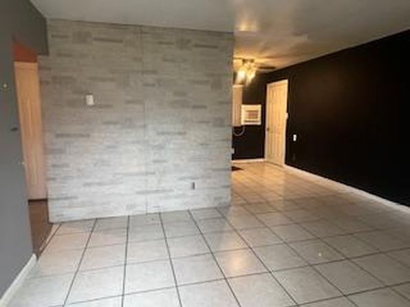 1052 Bay Shore Avenue, Bay Shore, NY 11706