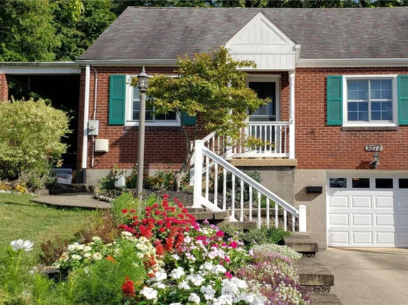 3277 Thornwood Dr, Bethel Park, PA 15102
