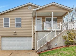 2019 Martha Pl, Saint Louis, MO 63139