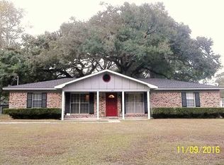 351 Thomas Rd, Satsuma, AL 36572