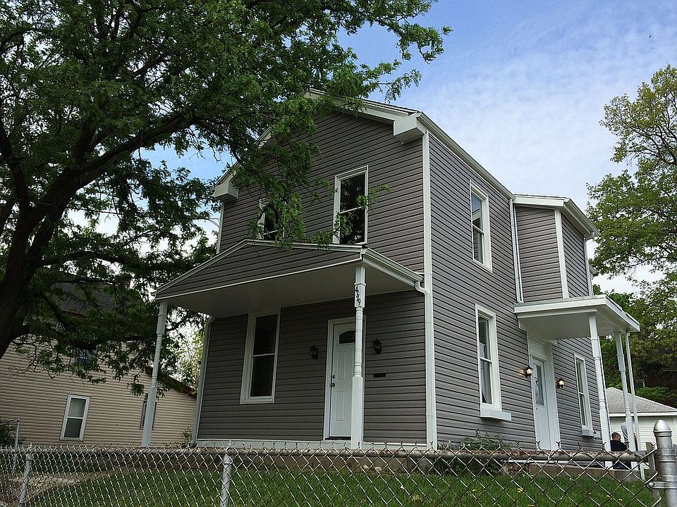 Front o House