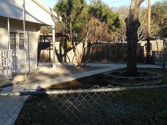 3rd image of 7503 Jamie Wynell Cir