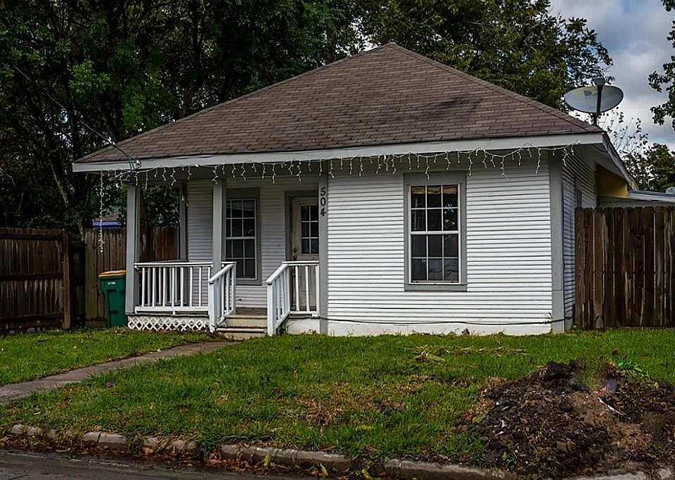 1st image of 504 American St