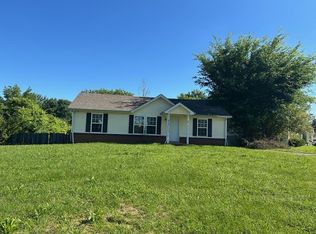 913 Cal Ct, Clarksville, TN 37042