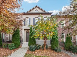 552 Village Park Dr NW #3, Kennesaw, GA 30144
