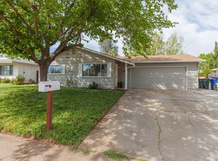2590 Saturn Skyway, Redding, CA 96002