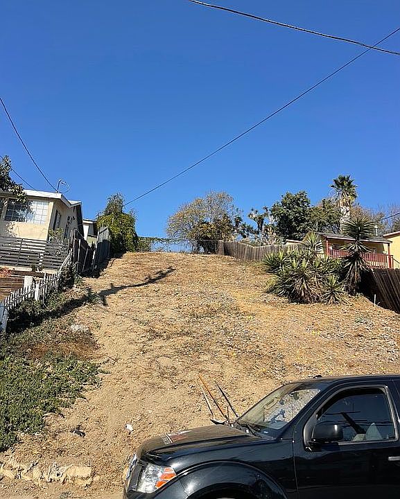 1st image of 4113 Mercury Ave