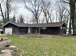 575 River Rd W, Rudolph, WI 54475