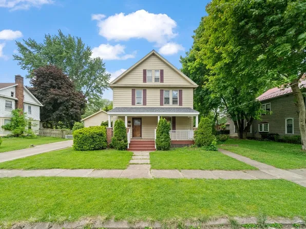 140 Myrtle St, Girard, PA 16417