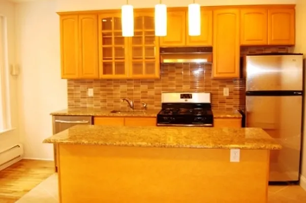 Rented by Citi Habitats | media 52