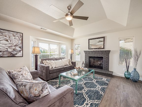 5th image of 591 W Earl Way