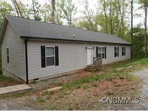 1st image of 726 Halsbury Ave