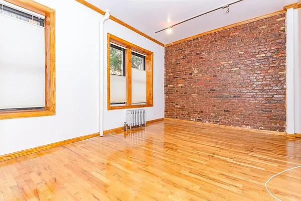 Rented by MySpaceNYC | media 1