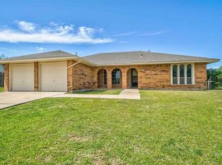6911 SW Fenwick Ave, Lawton, OK 73505