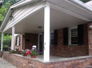 149 E 54th St, Elmwood Park, NJ 07407