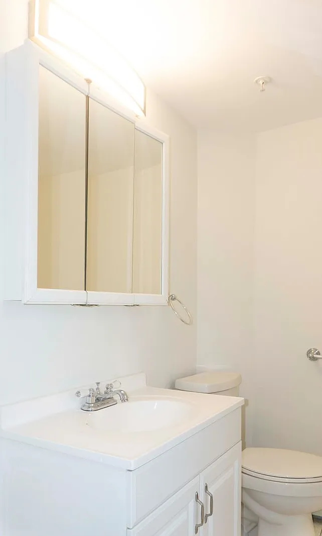 3beds apartment in Jamaica Plain is available on 9/1 — Photo 4