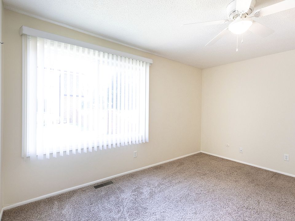 Canterbury Court 7 1303 N Logan Ave Danville IL Zillow