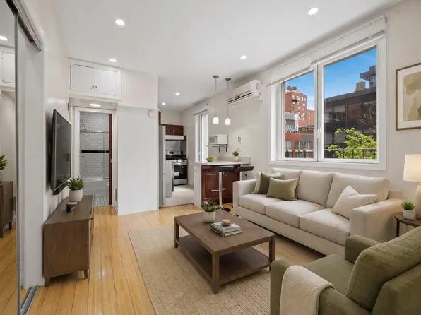 318 E 62nd St APT 4R, New York, NY 10065