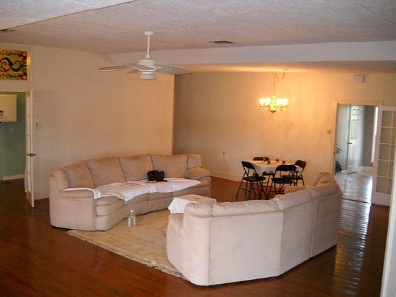 3rd image of 2924 29th St N