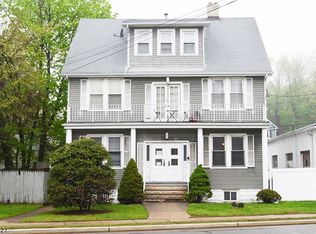 142 Pompton Ave APT 2, Verona, NJ 07044