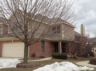 3725 King Charles Ln, Saint Charles, IL