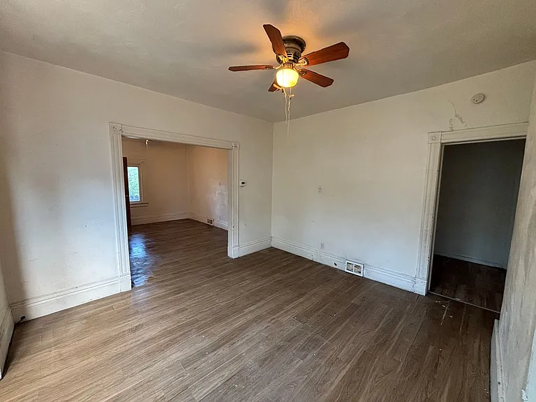 3620 Grenada St — Photo 9