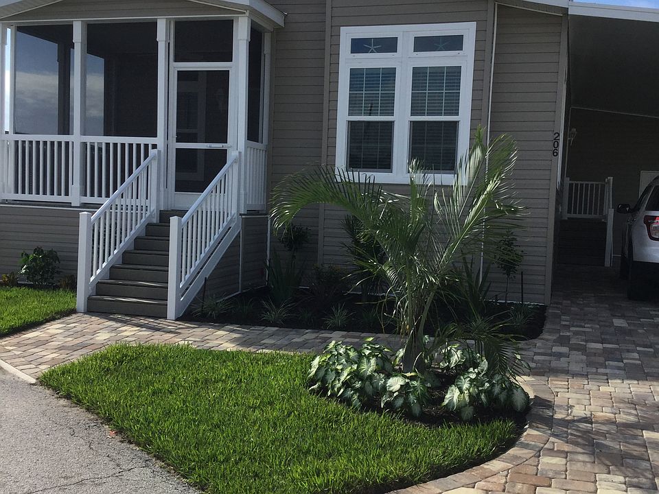 1st image of 206 Arbor Ln