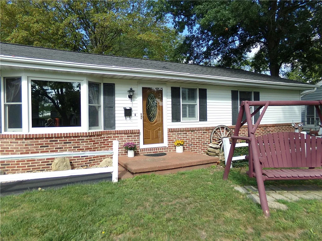 1839 S Montrose Ave photo 1