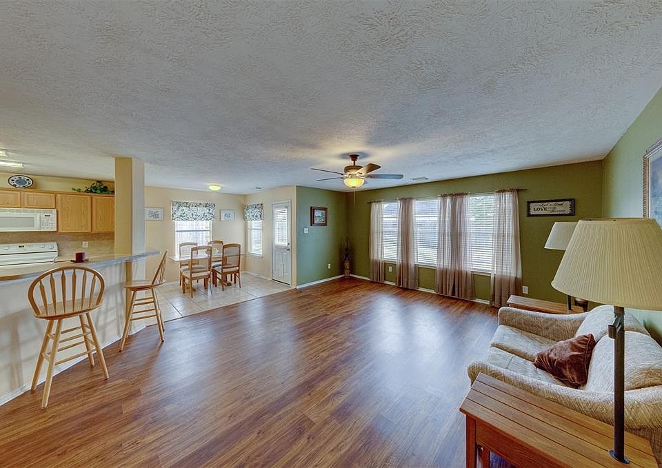 1st image of 2914 Meridian Bay Ln