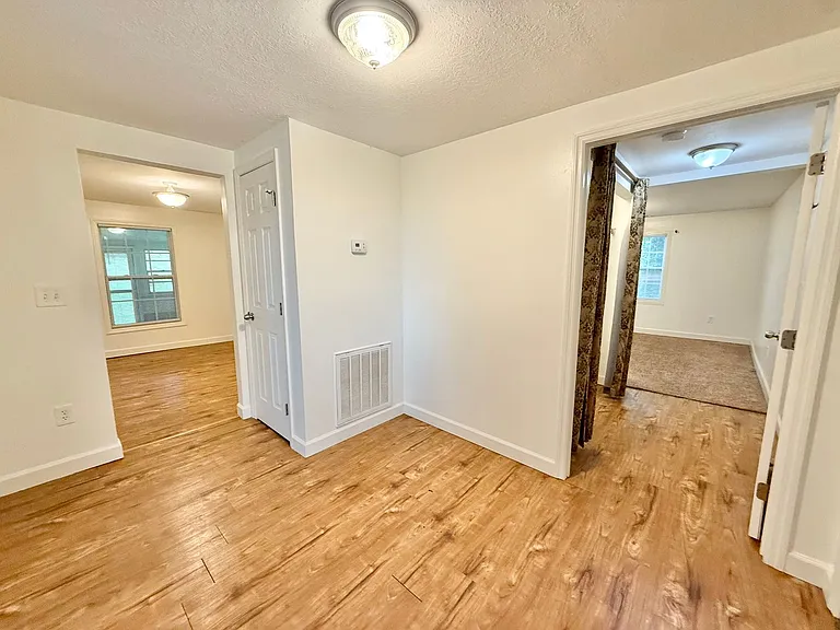 5222 Old Niles Ferry Rd — Photo 7