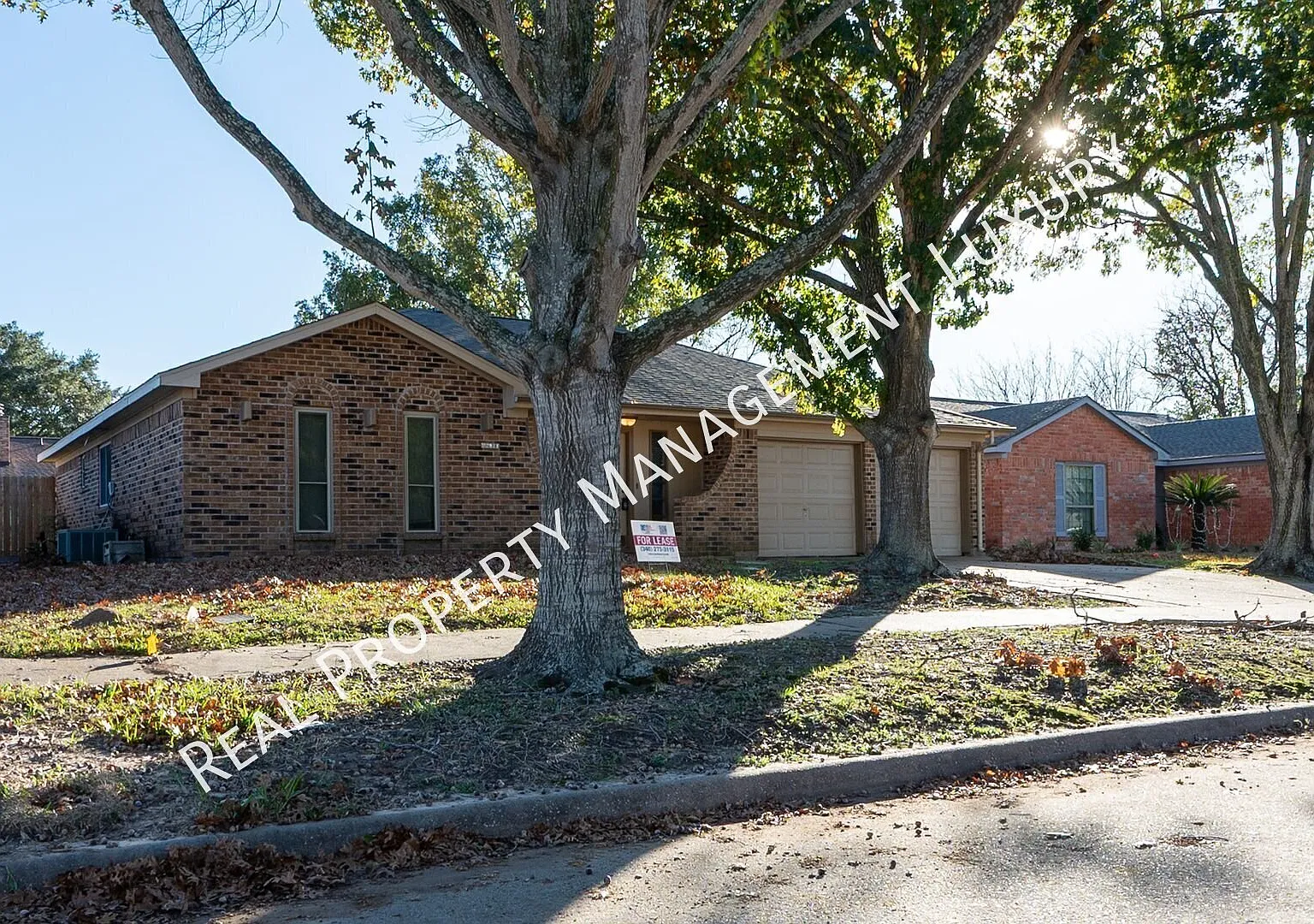 Charming 3-Bedroom Home in the Heart of Katy! — Photo 3