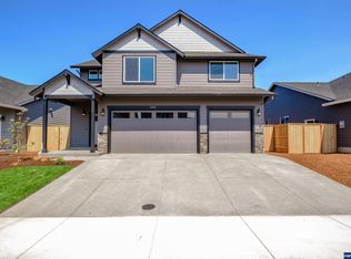 2412 W 9th Ave, Junction City, OR