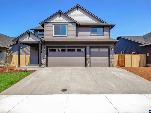 2412 W 9th Ave, Junction City, OR 97448