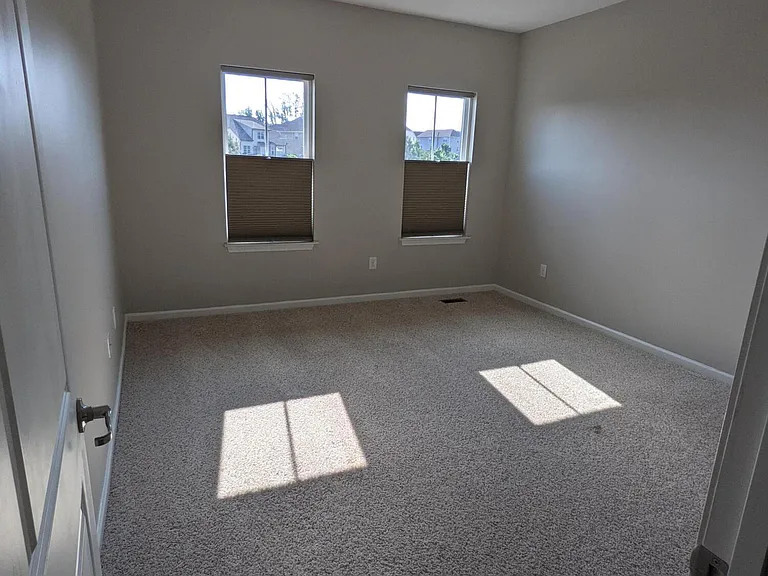 5313 Cambridgeshire Loop — Photo 22