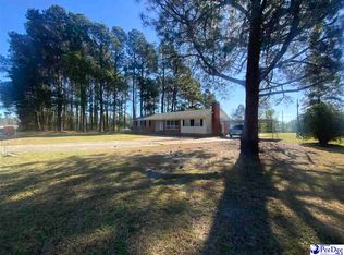 726 Salem Rd, Bennettsville, SC 29512