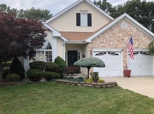 16 Rye Ct, Jackson, NJ 08527