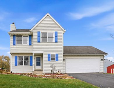 300 Forest Dr, Kirkland, IL, 60146