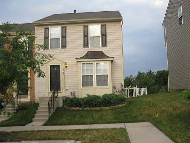 1st image of 7613 Fairbrook Rd