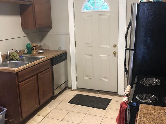 2nd image of 212 Bosley St