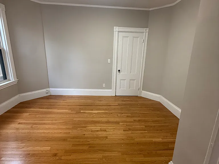 4 Pleasant Ave #1 — Photo 4