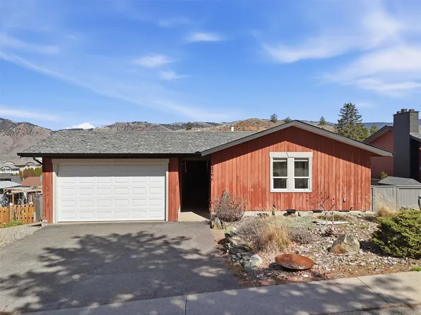 2266 Omineca Dr, Kamloops, BC V2E 1T9