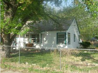 1836 S Vine St, Wichita, KS 67213