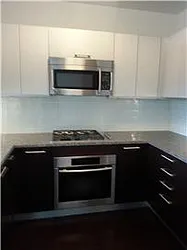 Rented by R New York