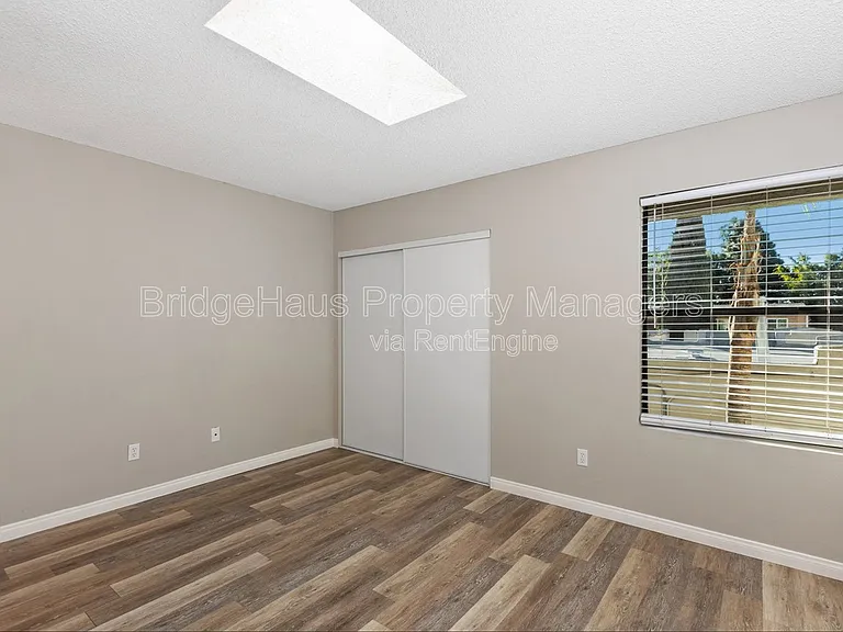 3376 Grim Ave #4 — Photo 2