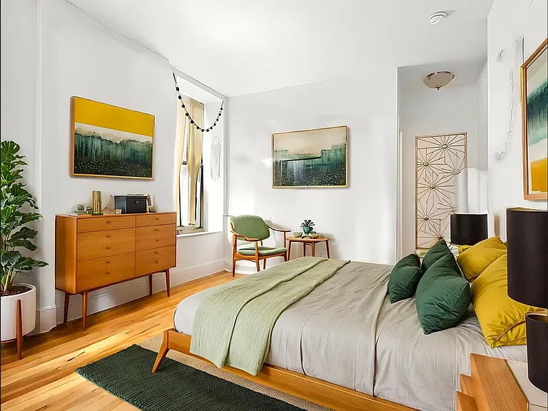 101 W 126th St #5F — Photo 4