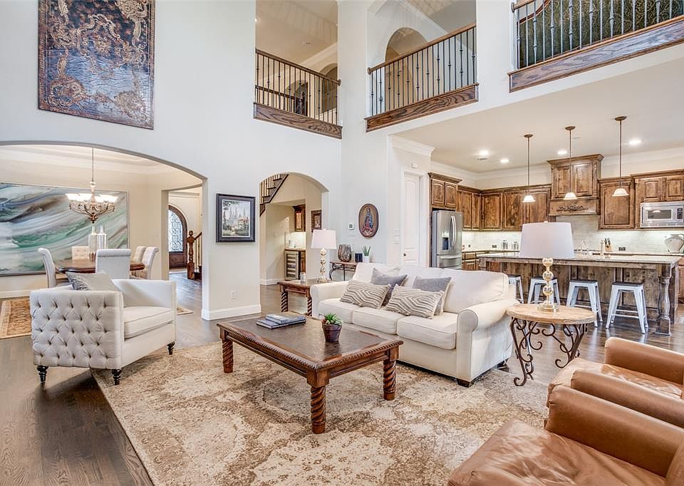 1st image of 4058 Highgrove Dr